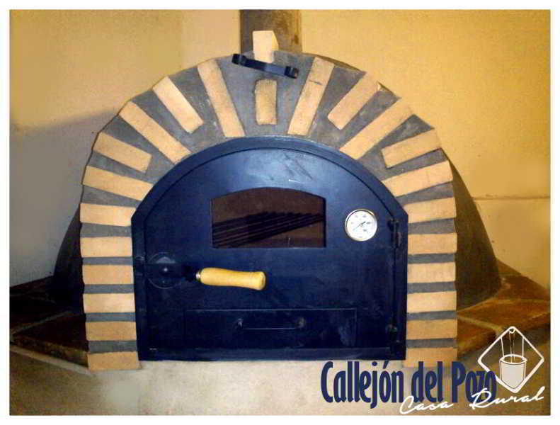 Callejon Del Pozo Cerca Puy Du Fou * Gálvez