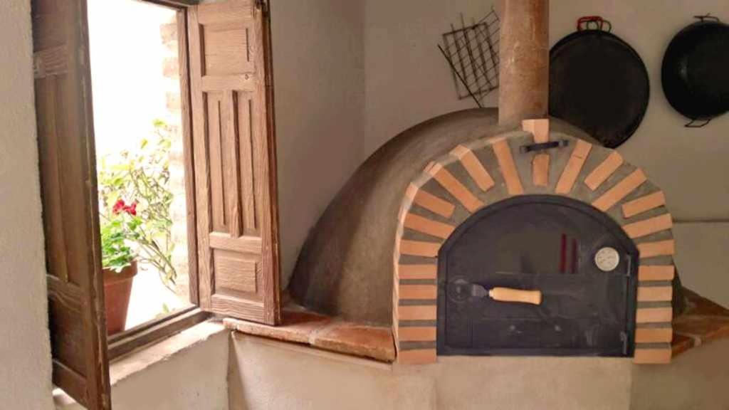 Callejon Del Pozo, Cerca Puy Du Fou